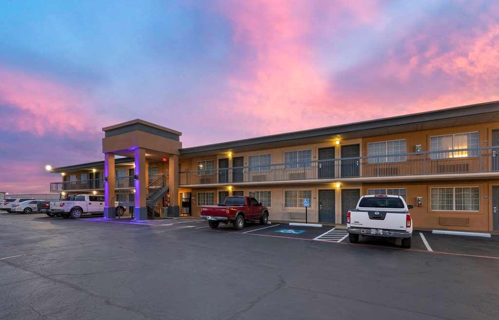 Best Western Taylor Inn Exterior foto